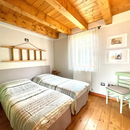 Casa Samantha A Sant'anna Di Tambre Bl * Tambre dʼAlpago