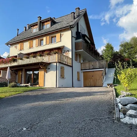 Casa Samantha A Sant'anna Di Tambre Bl